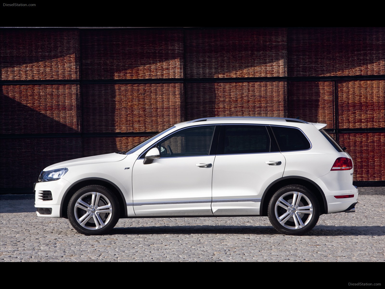 Volkswagen Touareg R-Line 2014