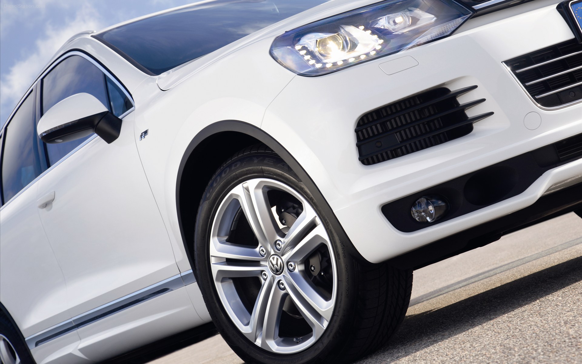Volkswagen Touareg R-Line 2014