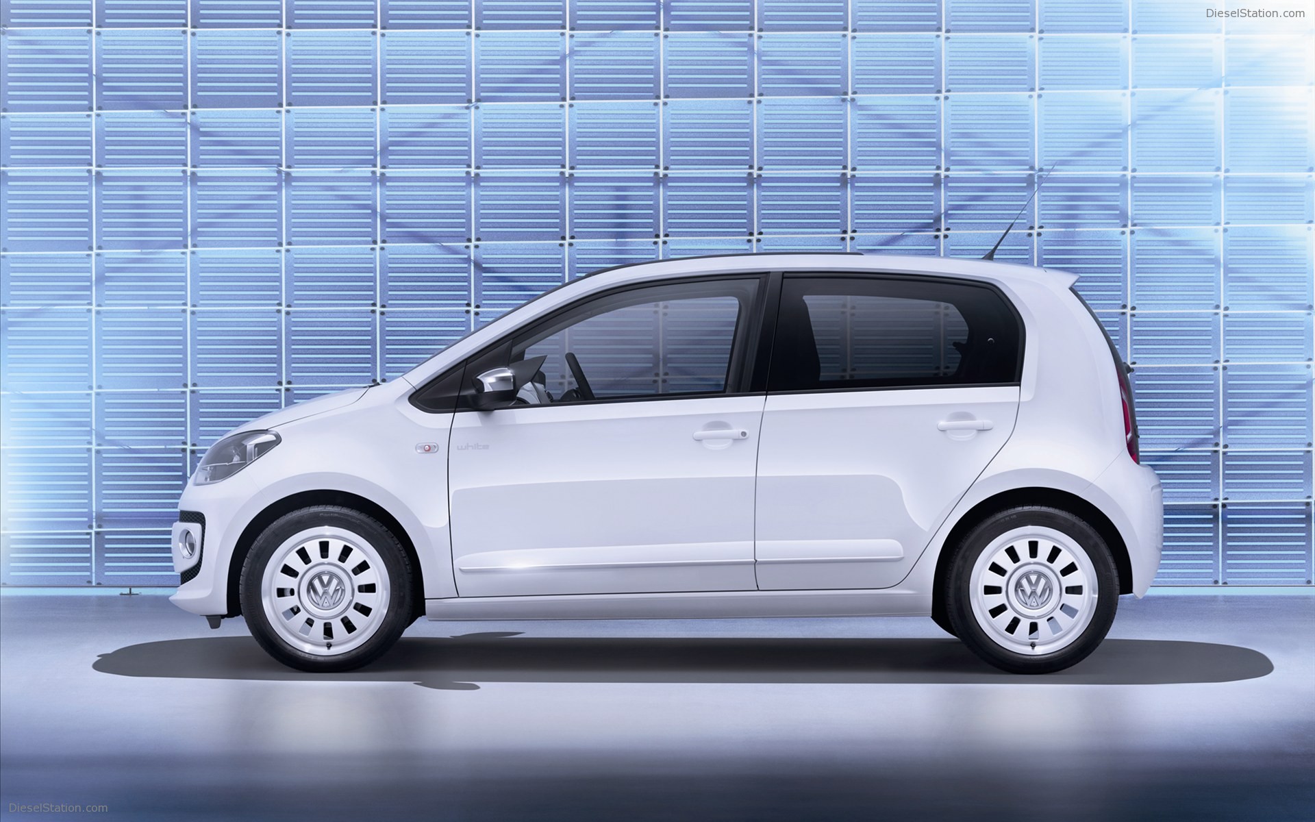 Volkswagen UP 2012