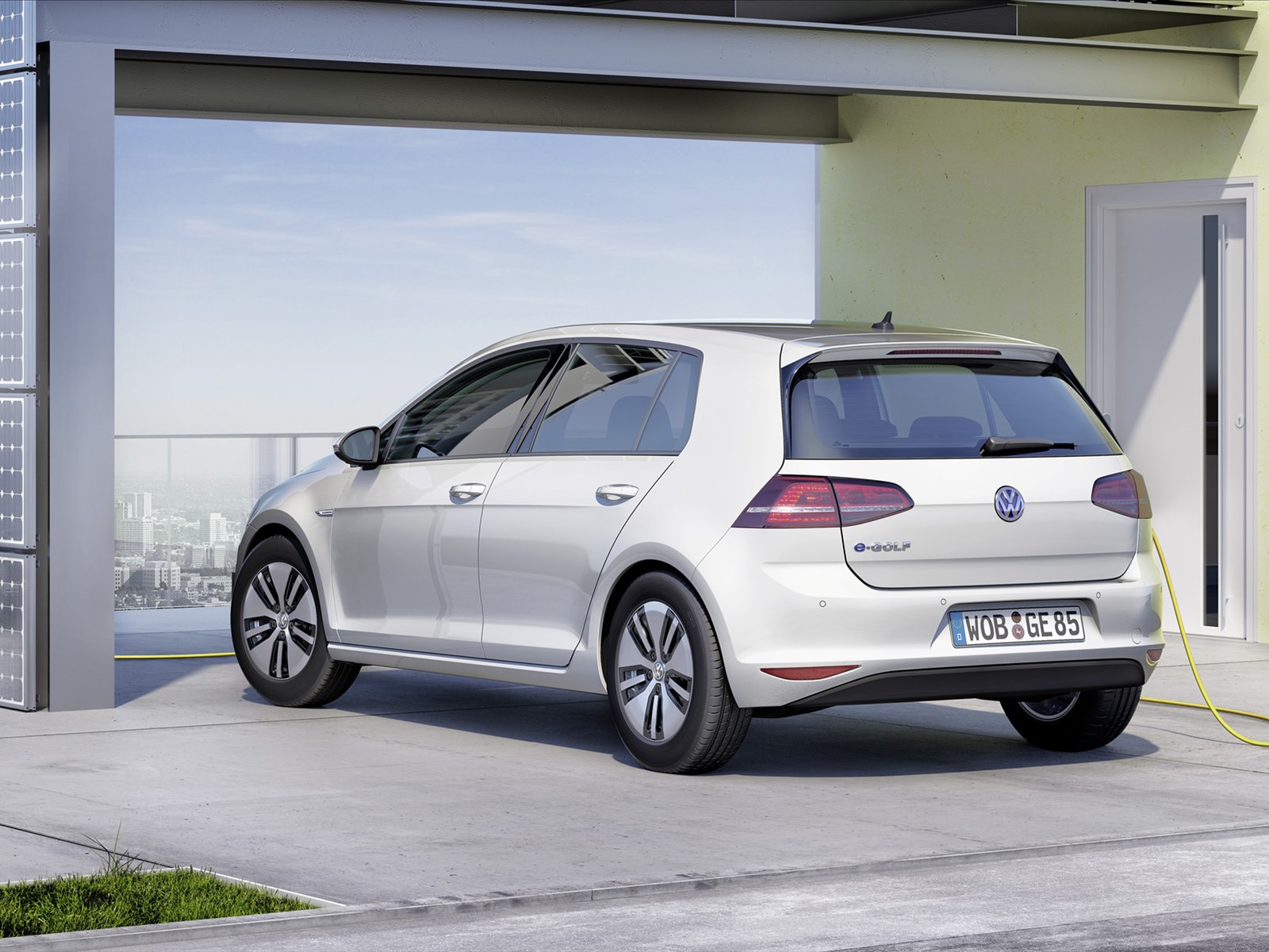 Volkswagen e-Golf 2015