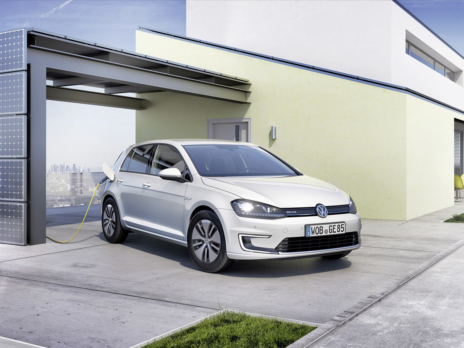 Volkswagen e-Golf 2015
