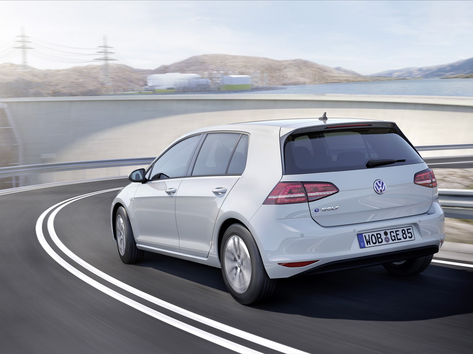 Volkswagen e-Golf 2015