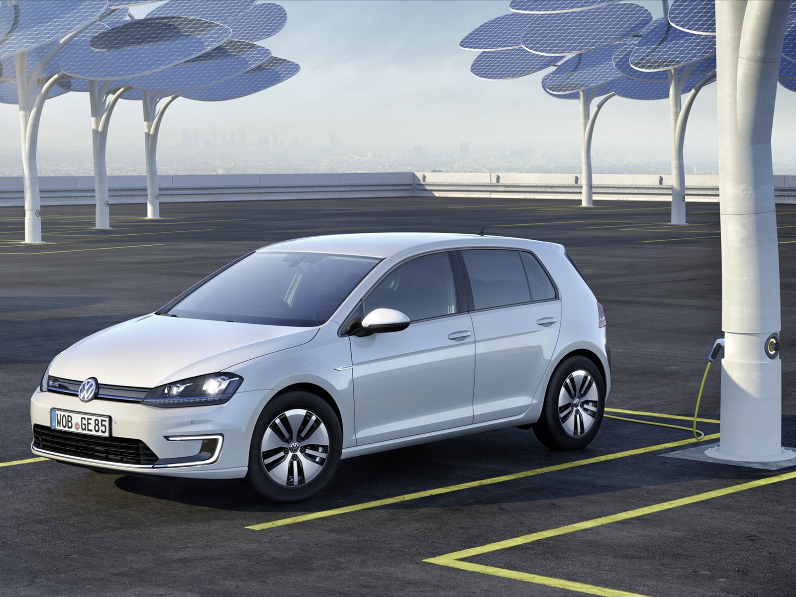 Volkswagen e-Golf 2015