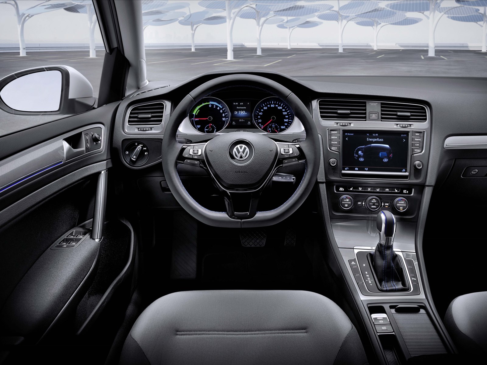 Volkswagen e-Golf 2015