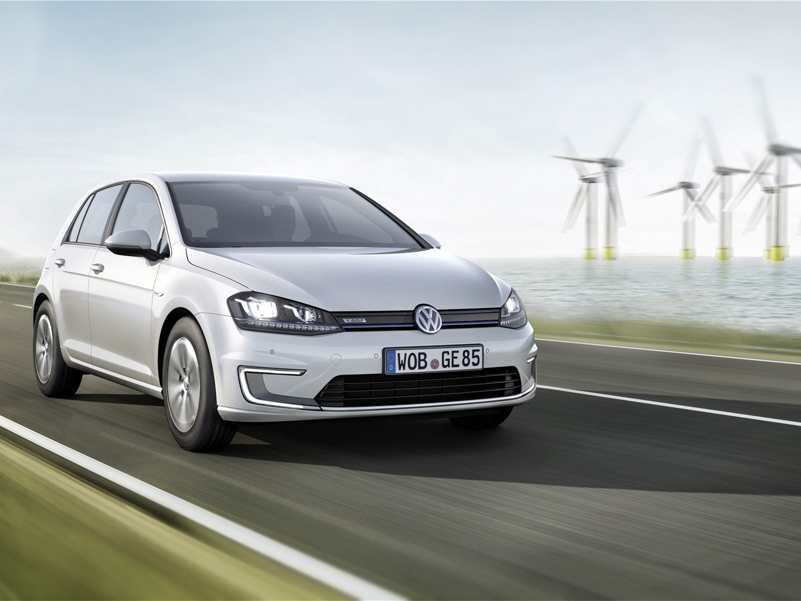 Volkswagen e-Golf 2015