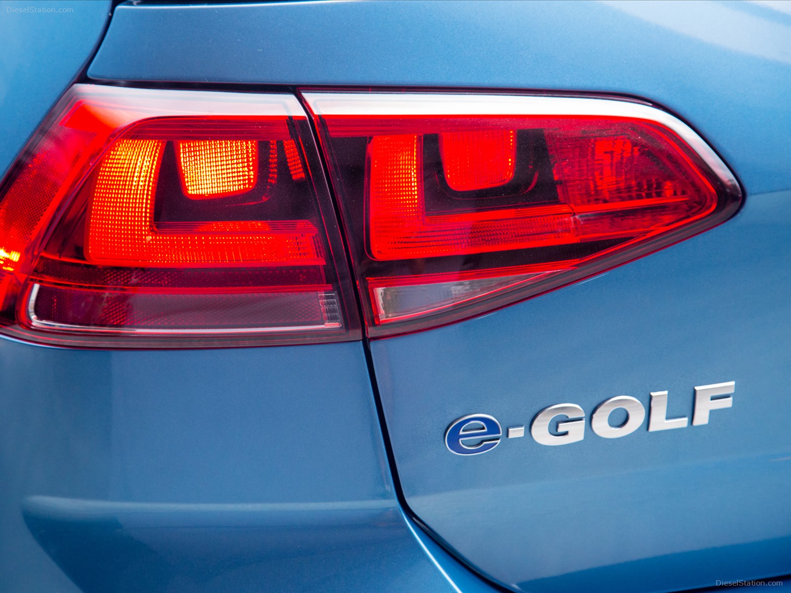 Volkswagen e-Golf 2015