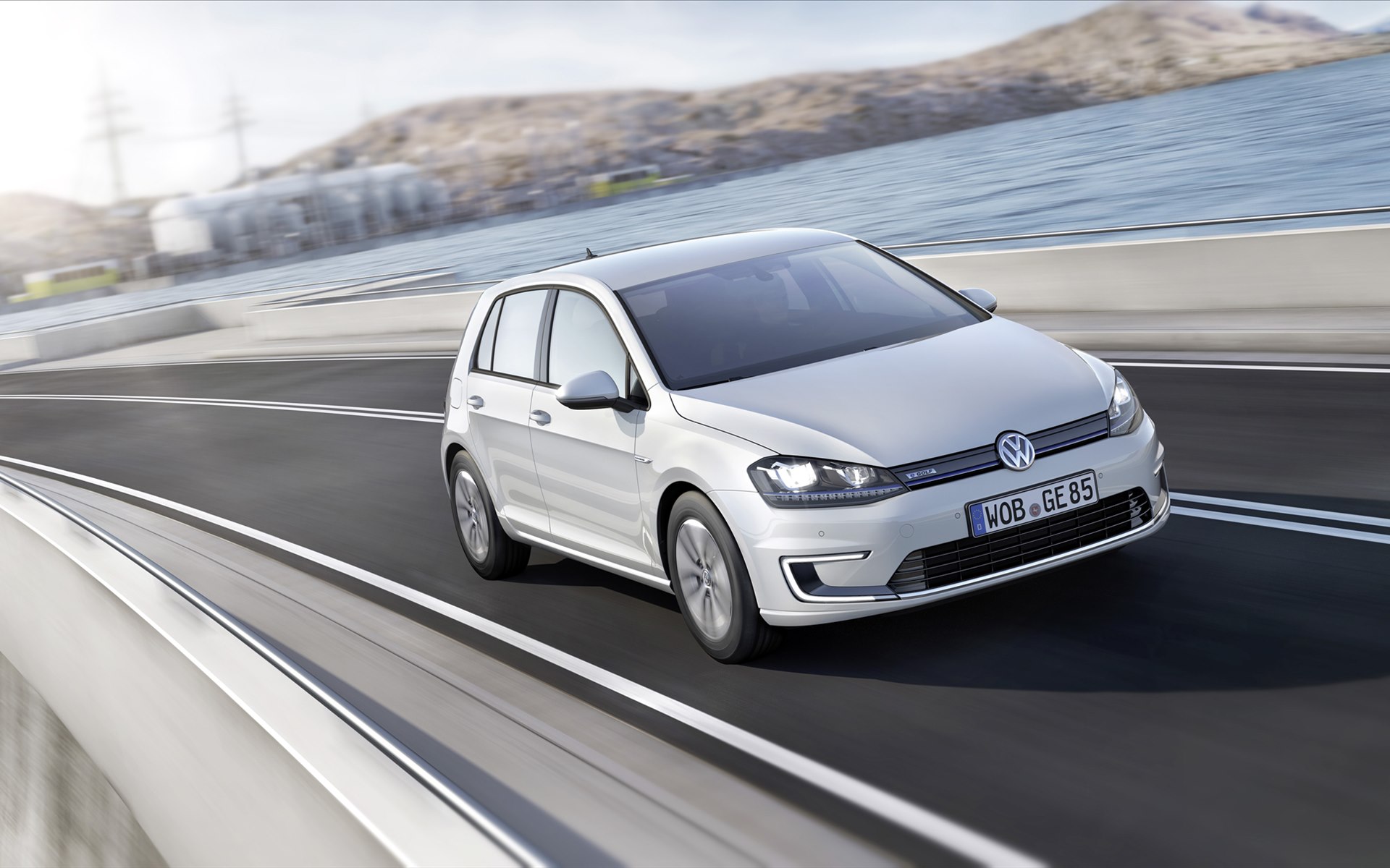 Volkswagen e-Golf 2015