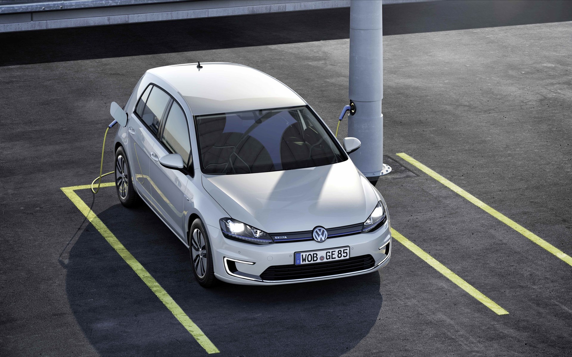 Volkswagen e-Golf 2015