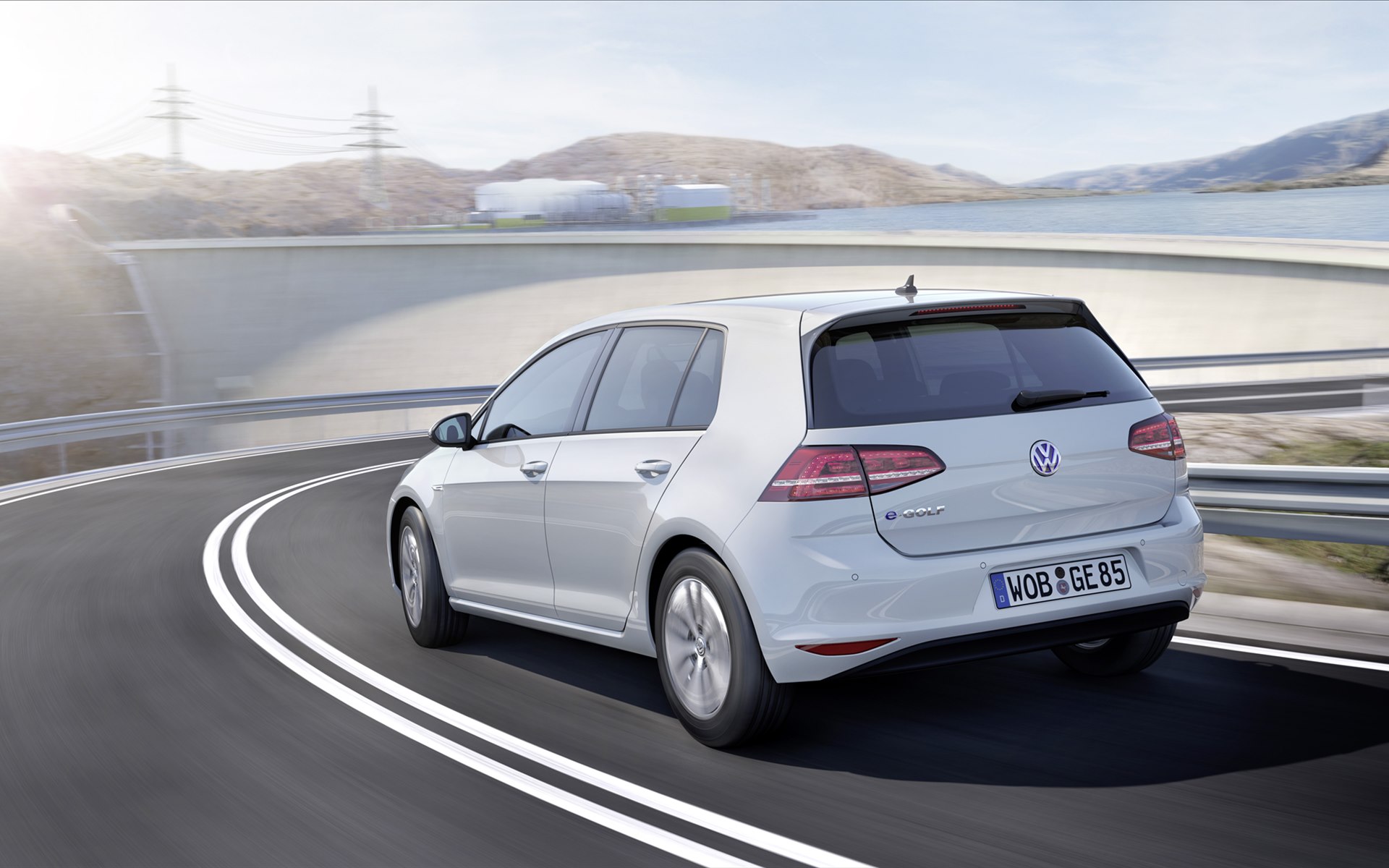 Volkswagen e-Golf 2015