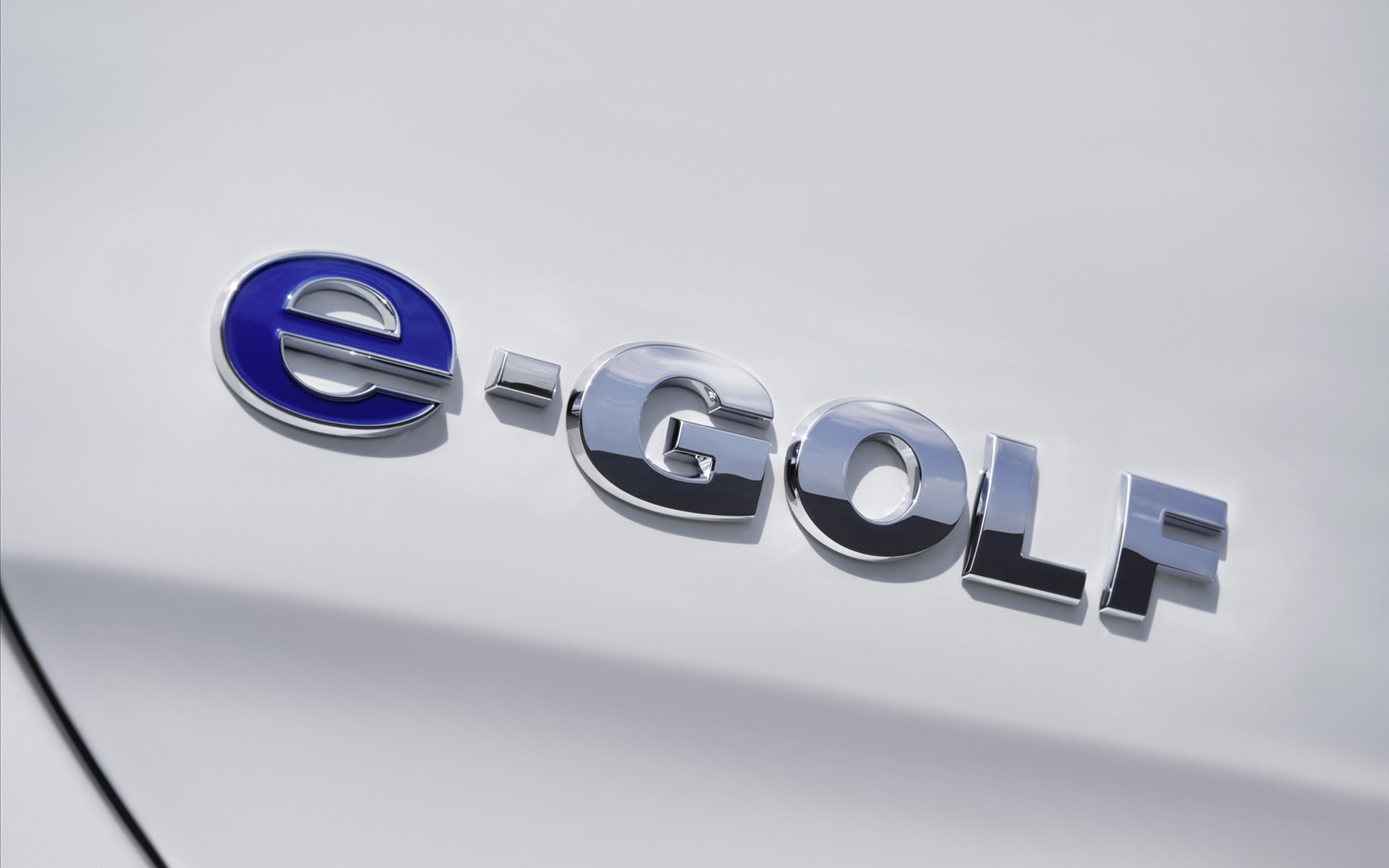 Volkswagen e-Golf 2015