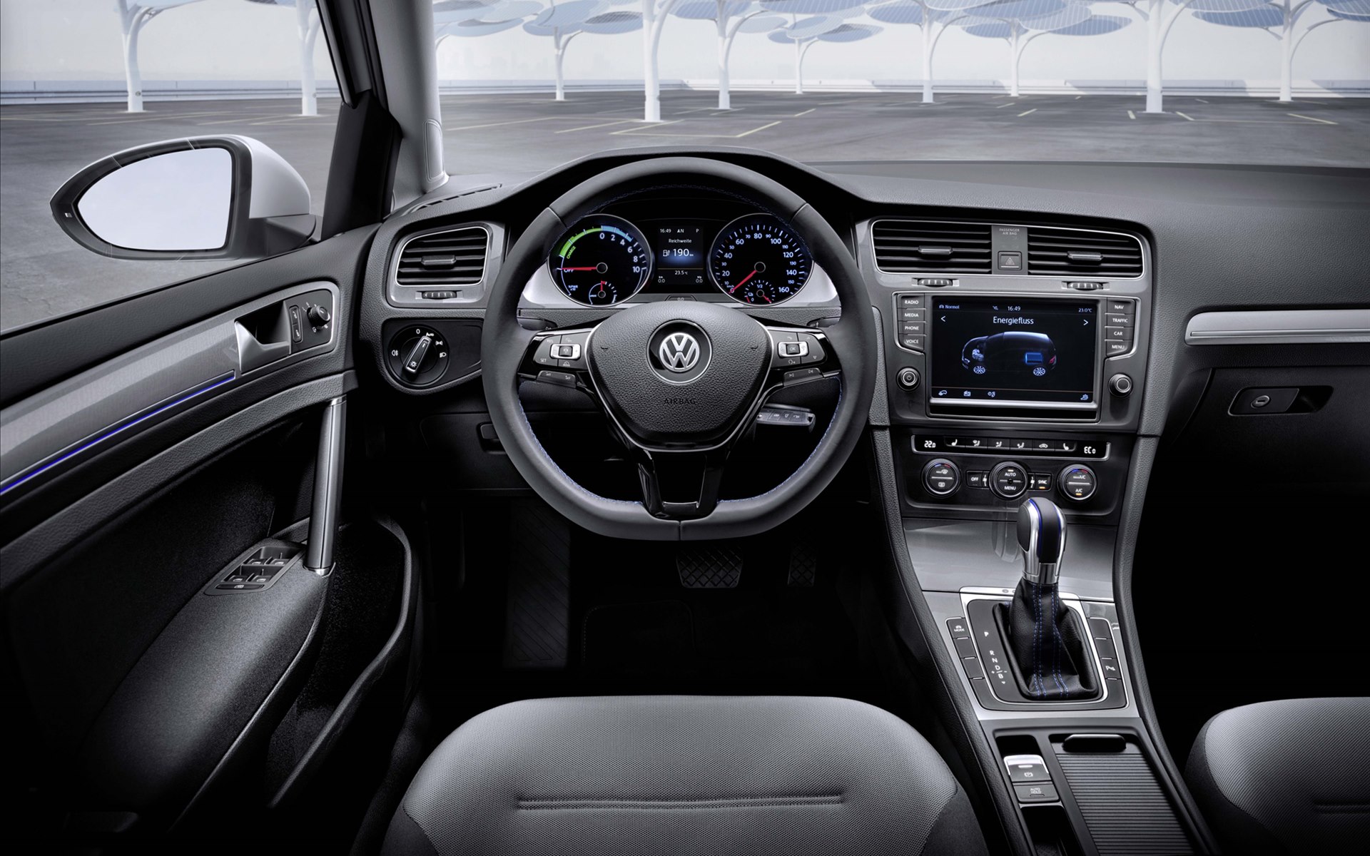 Volkswagen e-Golf 2015