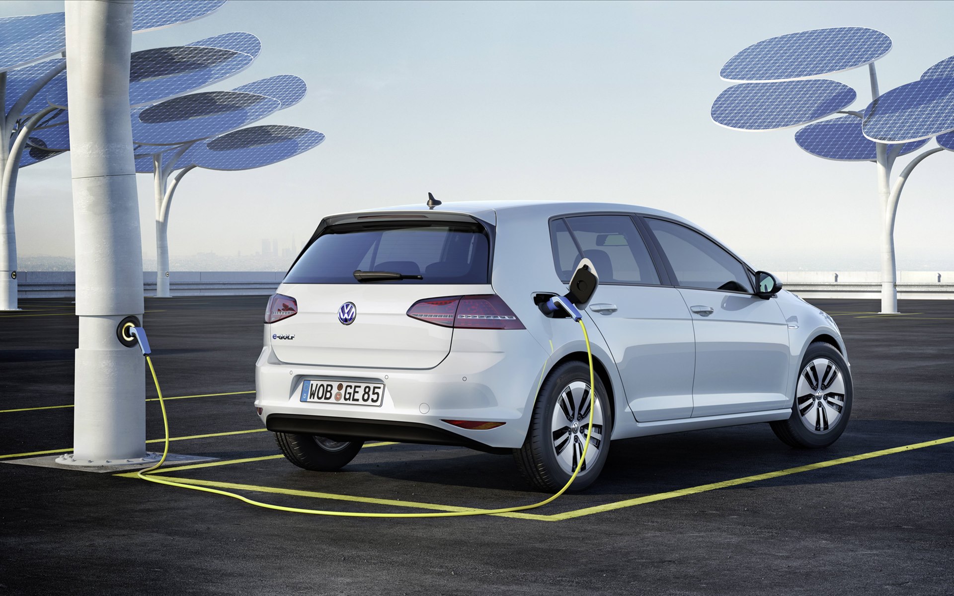 Volkswagen e-Golf 2015