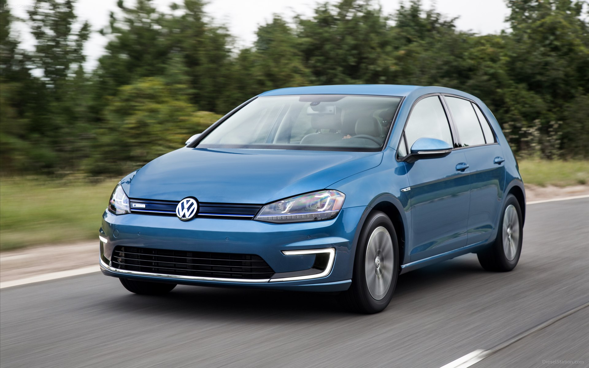 Volkswagen e-Golf 2015