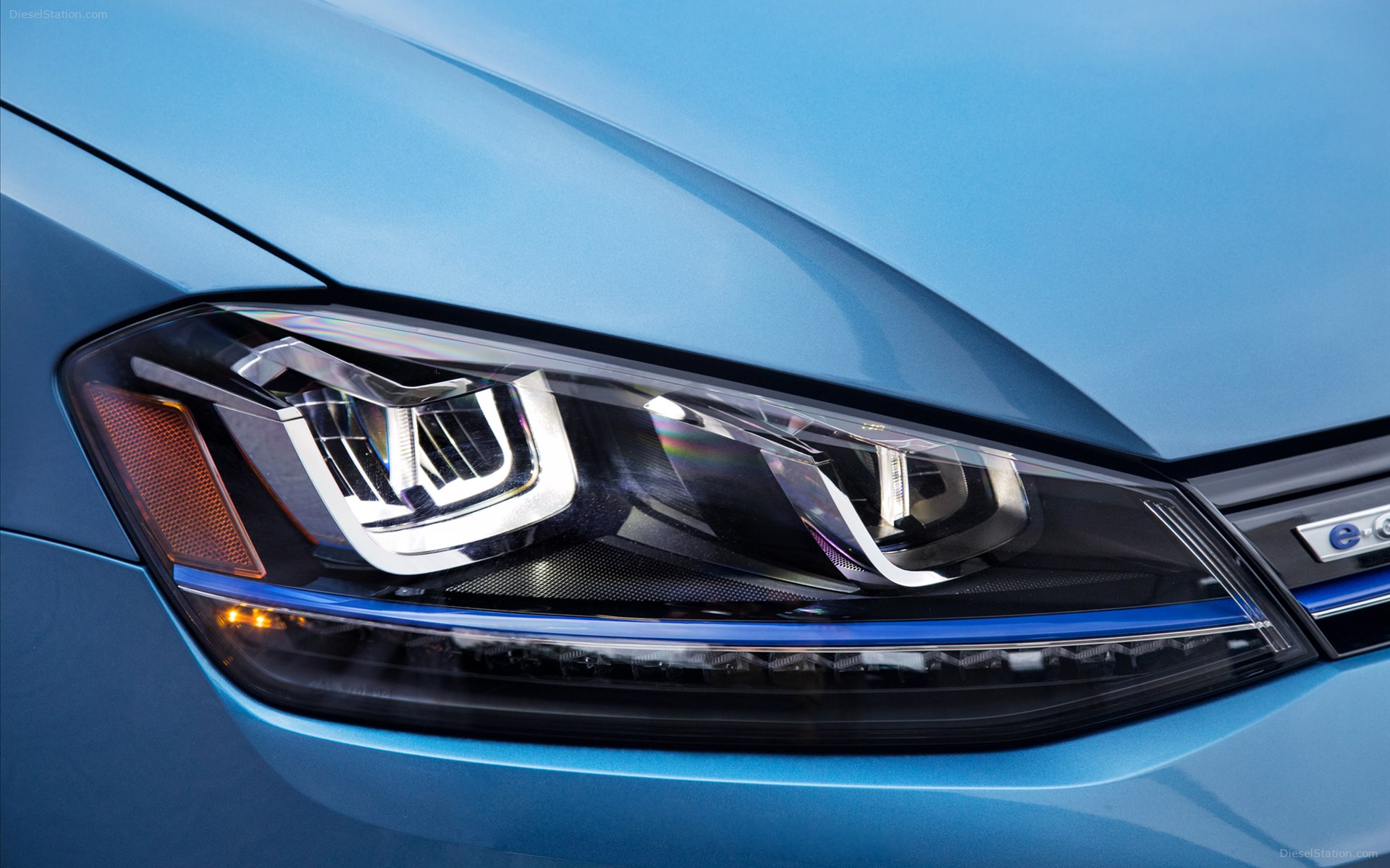 Volkswagen e-Golf 2015