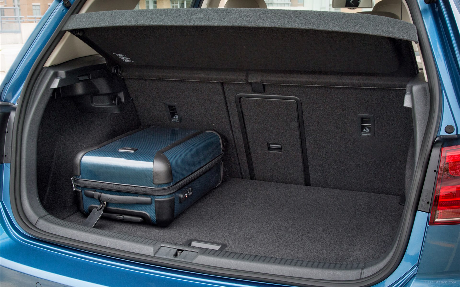 Volkswagen e-Golf 2015