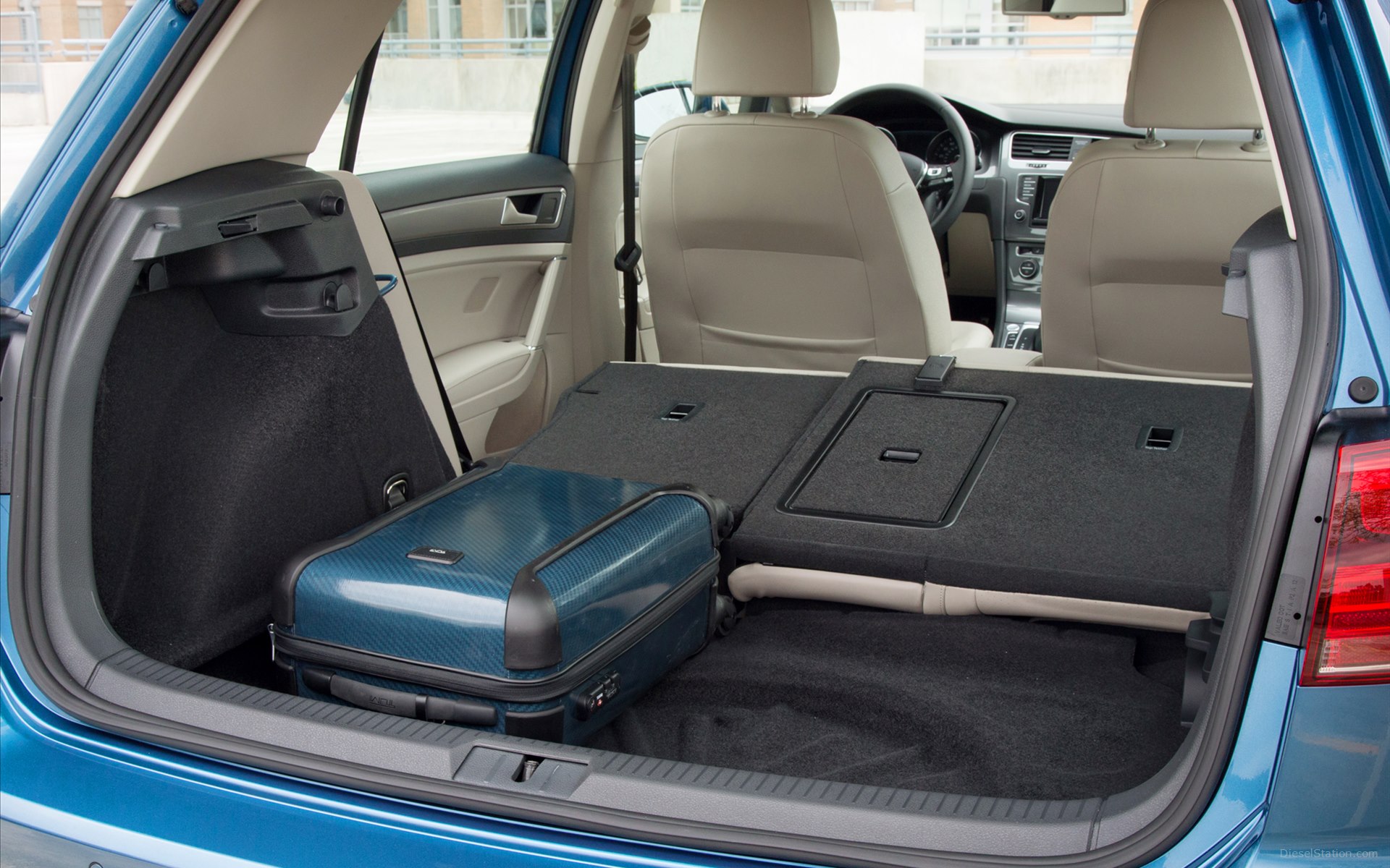 Volkswagen e-Golf 2015