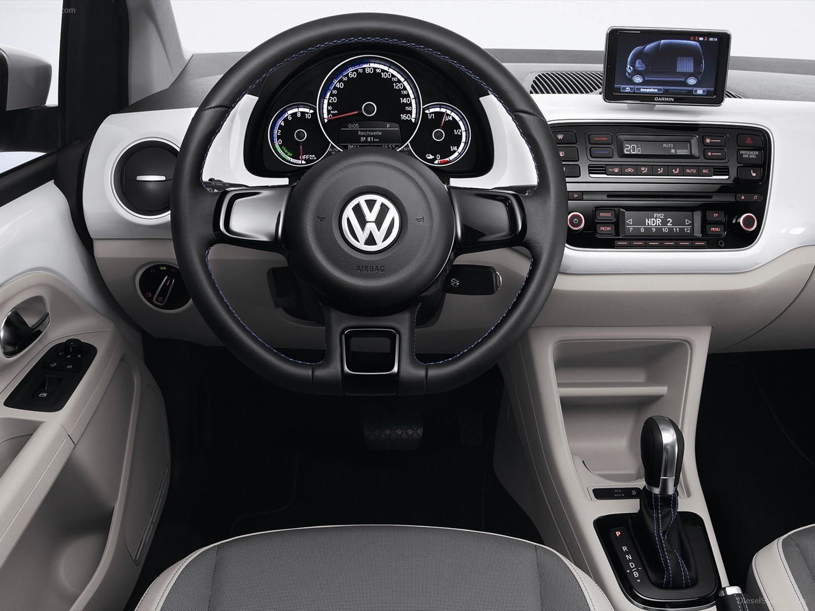 Volkswagen e-Up 2014