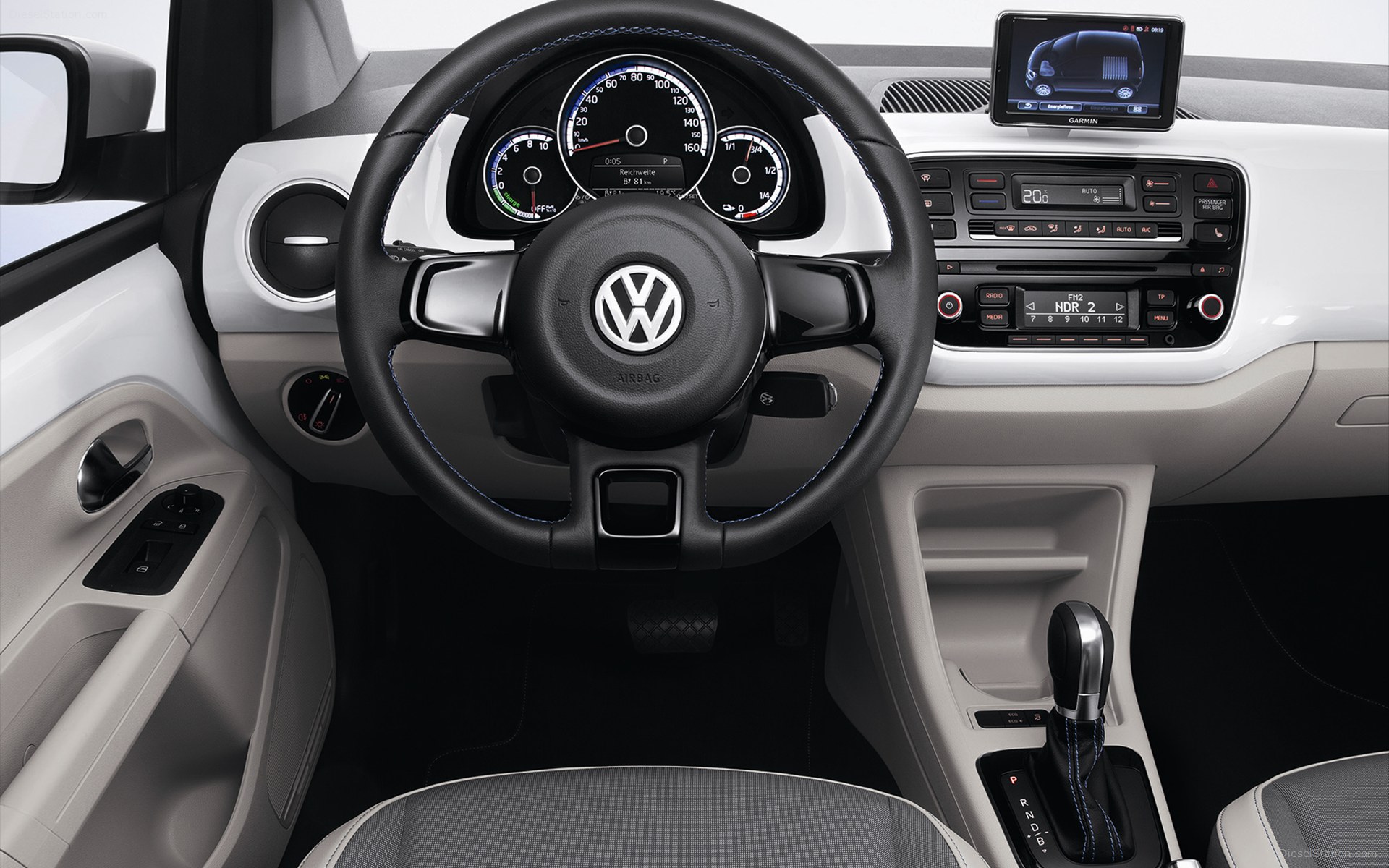 Volkswagen e-Up 2014