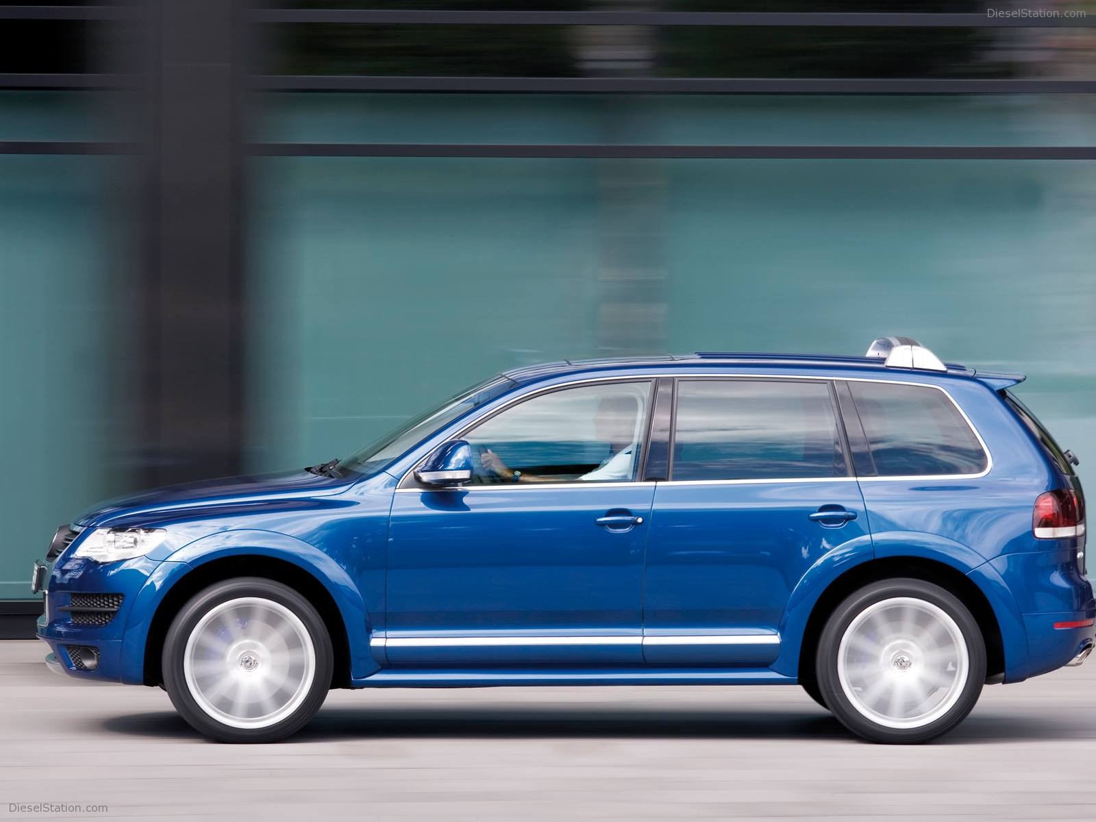 Volkswagen Touareg R50 Wallpapers