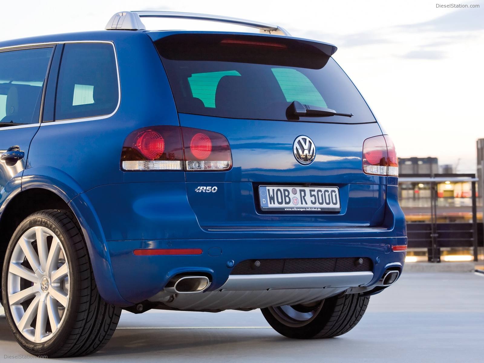 Volkswagen Touareg R50 Wallpapers