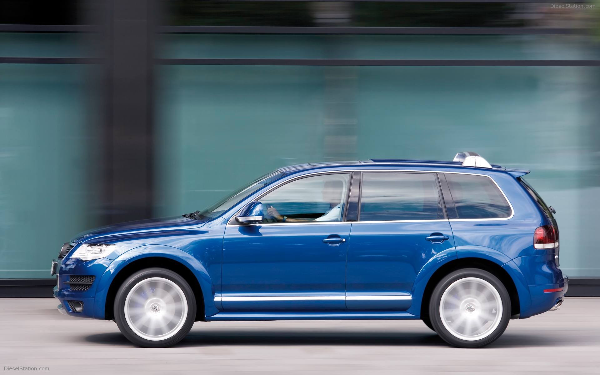 Volkswagen Touareg R50 Wallpapers