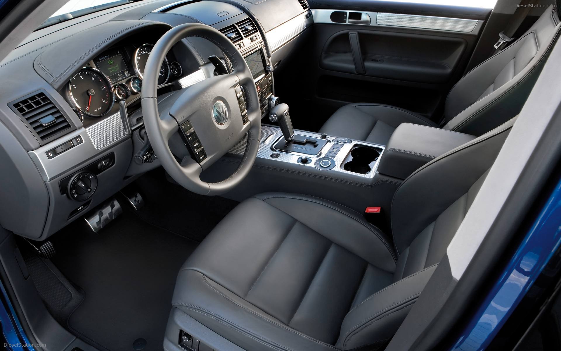 Volkswagen Touareg R50 Wallpapers