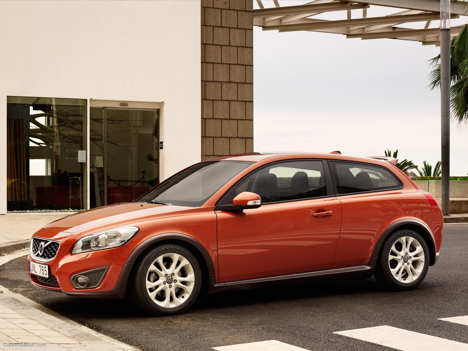 2010 Volvo C30 Sports Coupe 