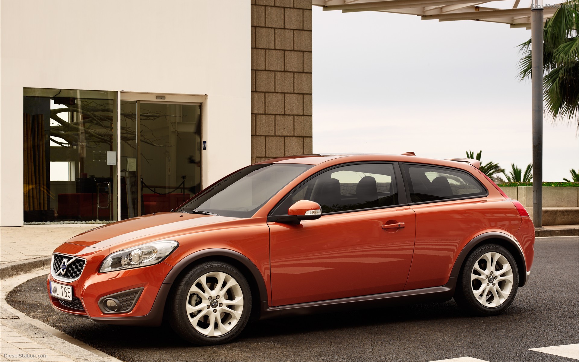 2010 Volvo C30 Sports Coupe 