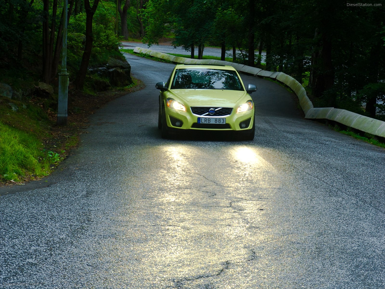 Volvo C30 2012
