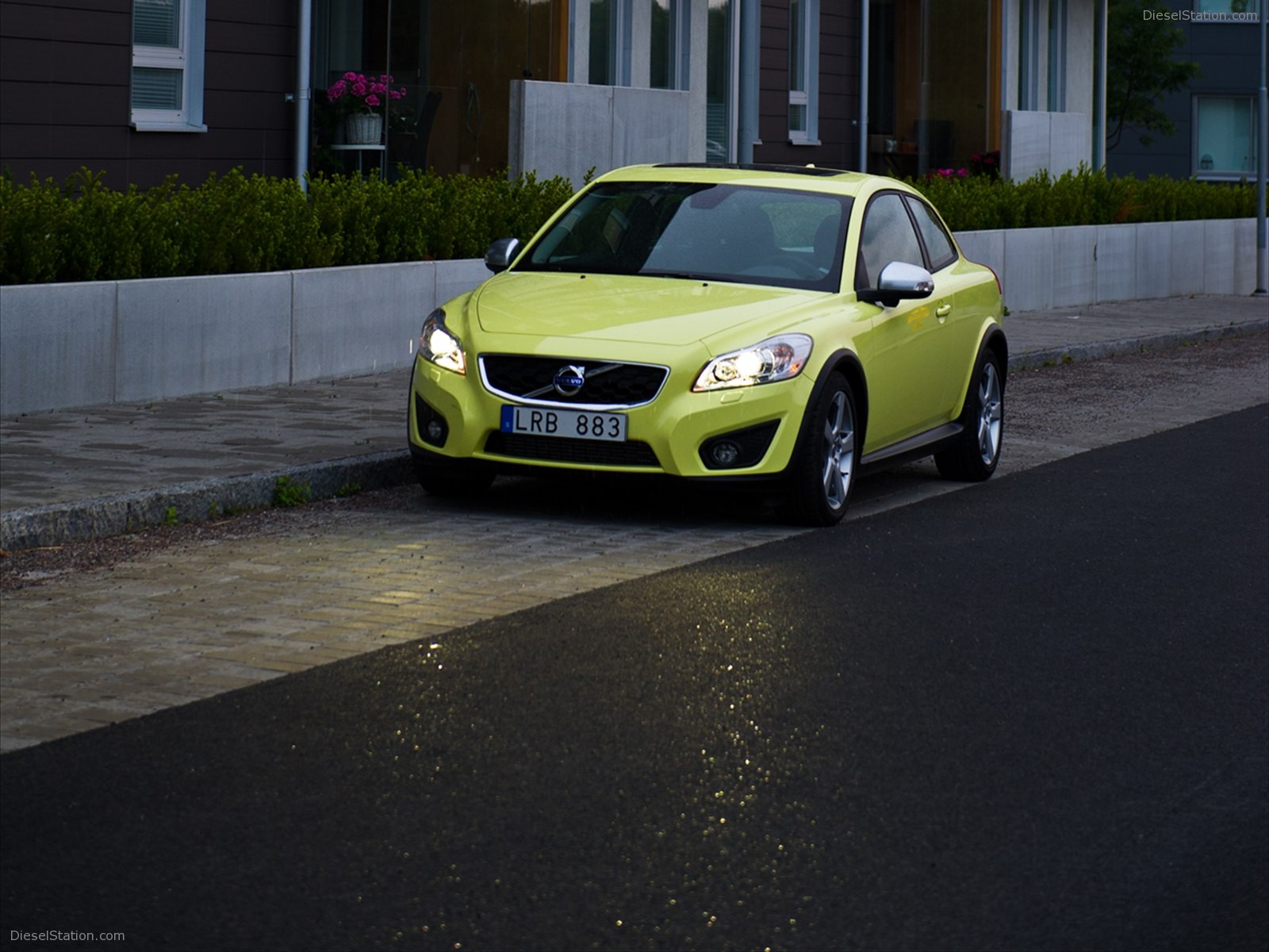 Volvo C30 2012