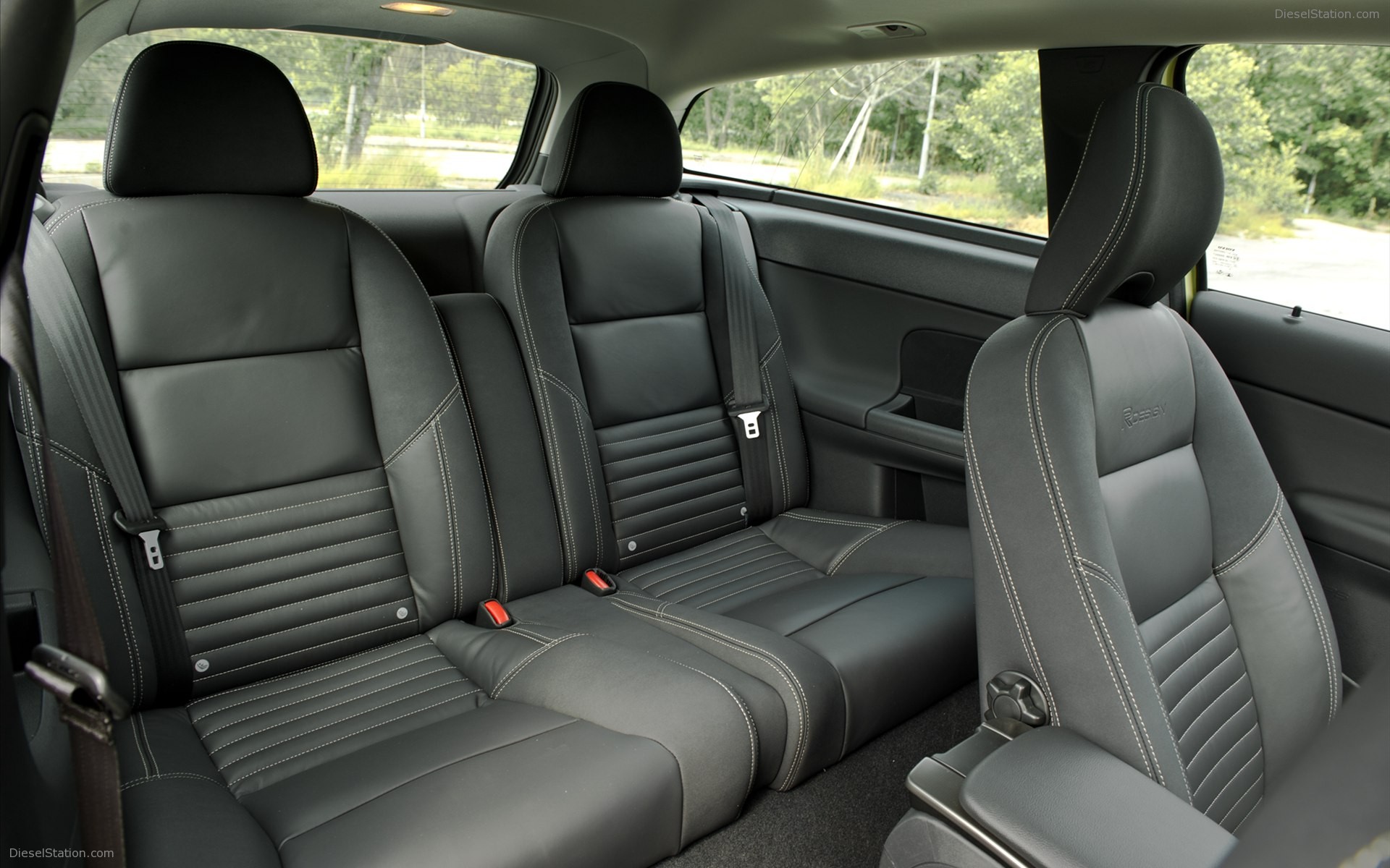 Volvo C30 2012