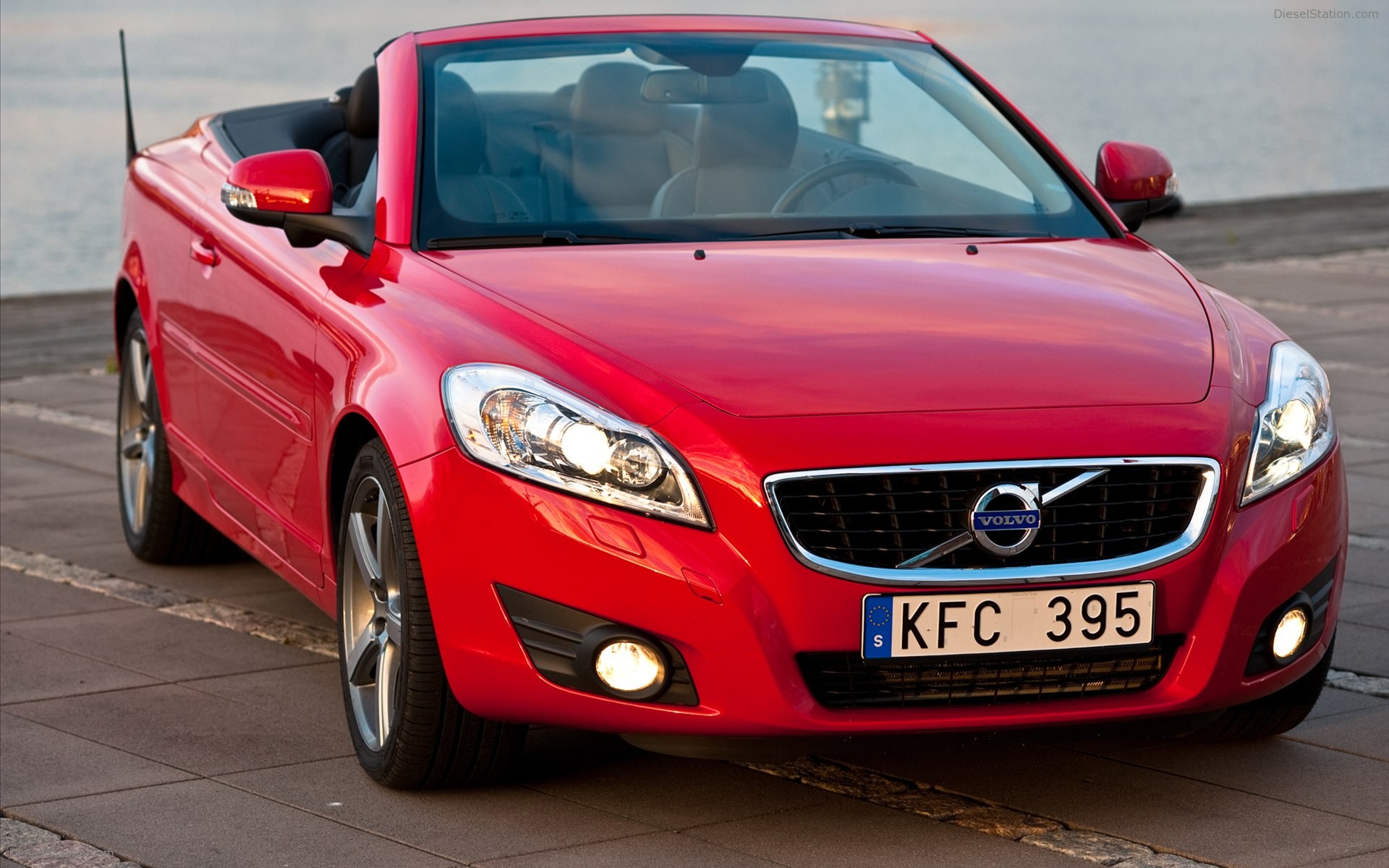 Volvo C70 2011