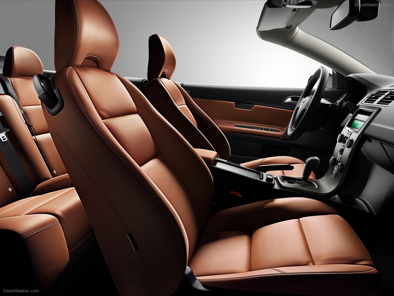 Volvo C70 2012