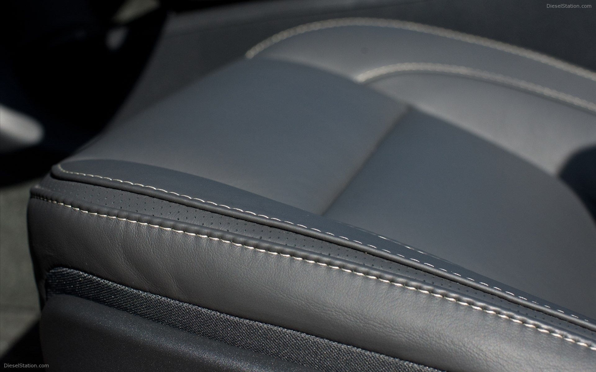 Volvo C70 2012