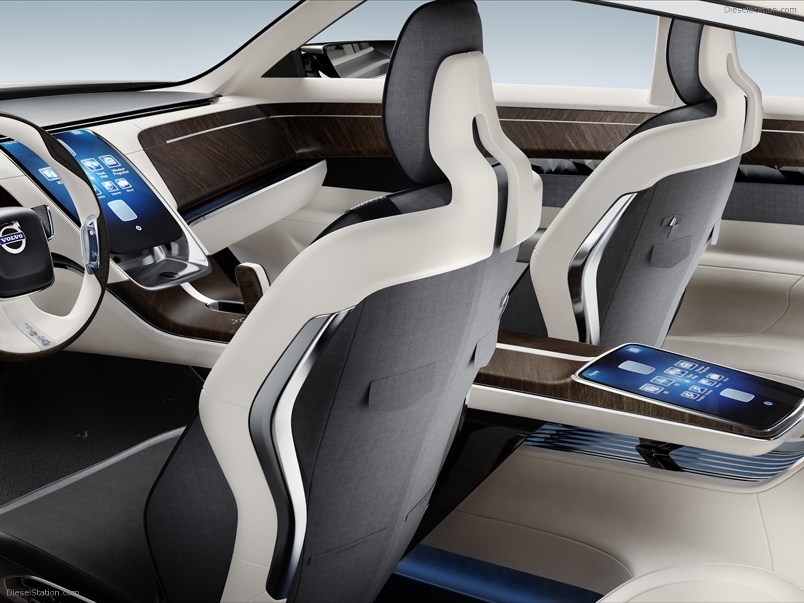 Volvo Concept Universe 2011