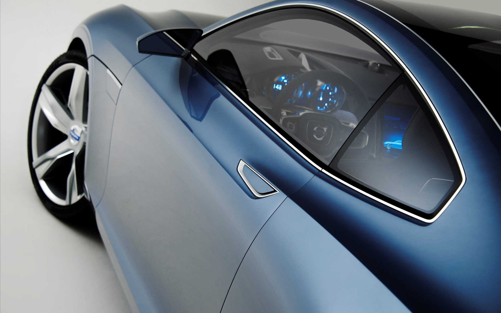 Volvo Coupe Concept 2013