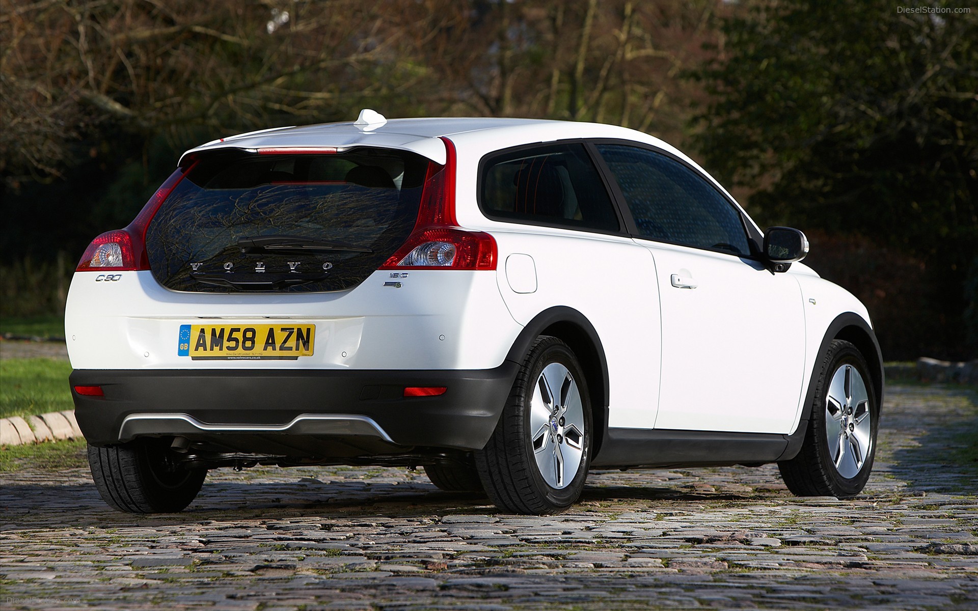 VOLVO DRIVe WITH START/STOP TECHNOLOGY