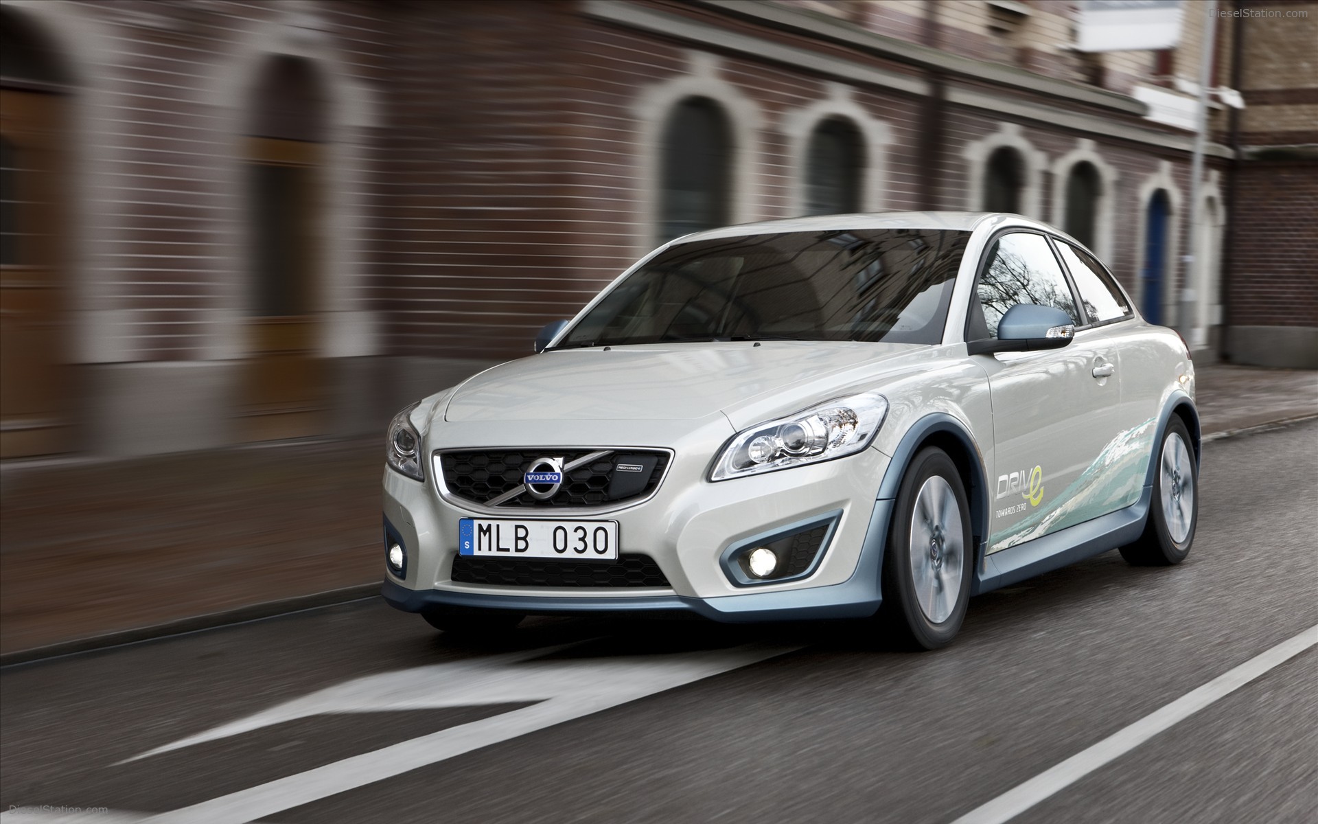 Volvo C30 Electric Car 2011