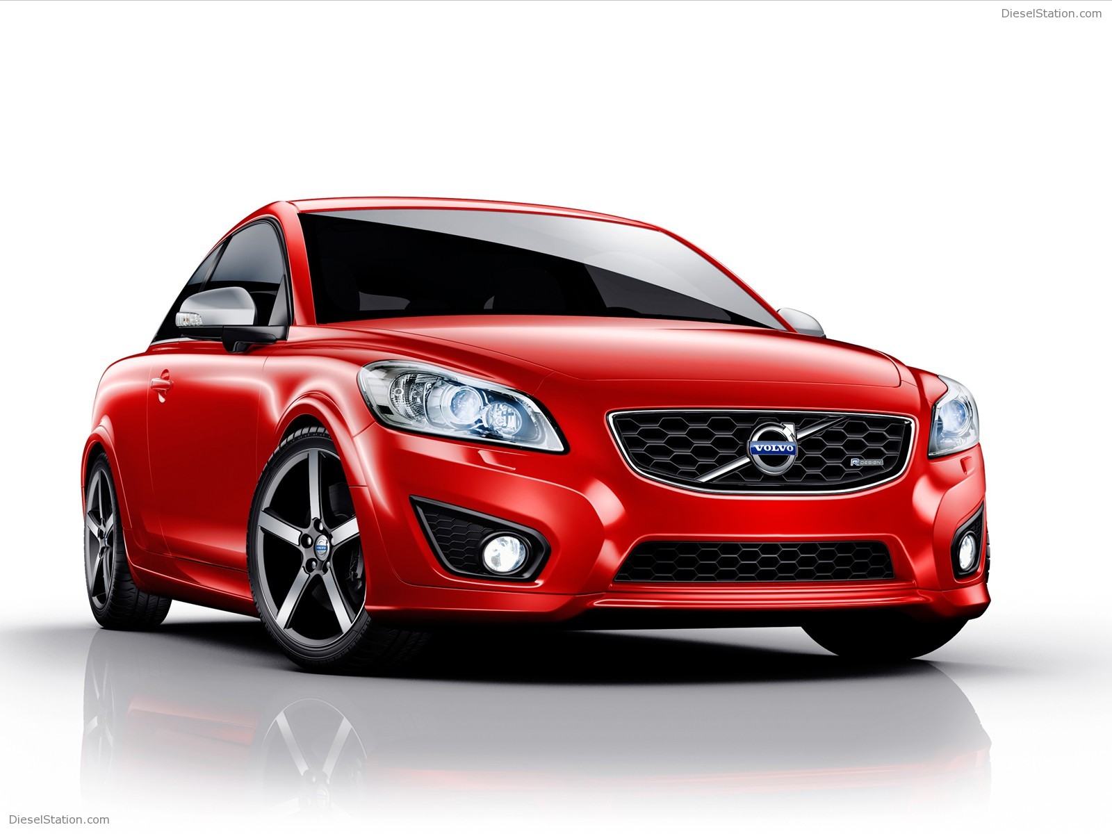 New Volvo C30 R-Design