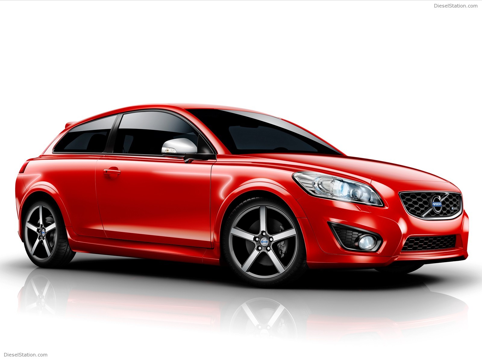 New Volvo C30 R-Design