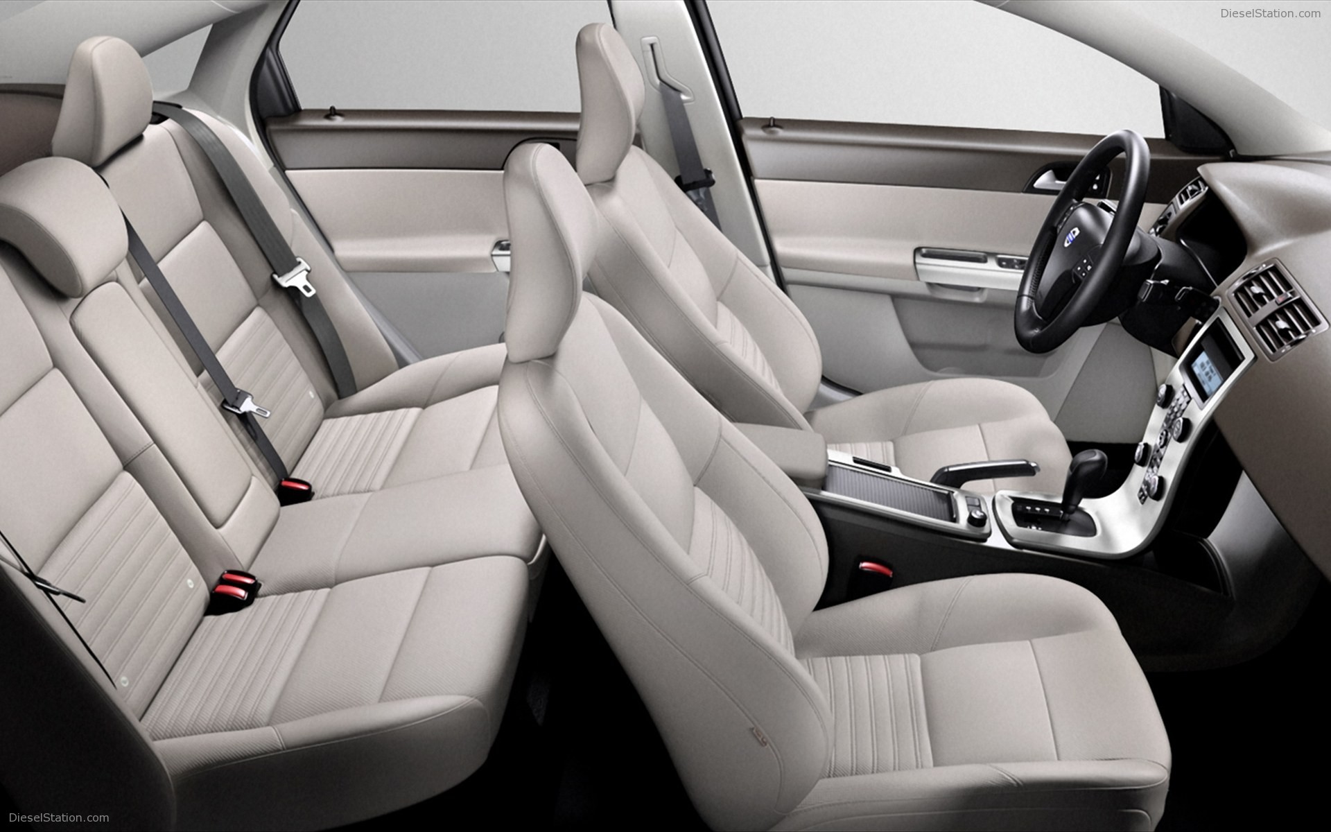 Volvo S40 2011