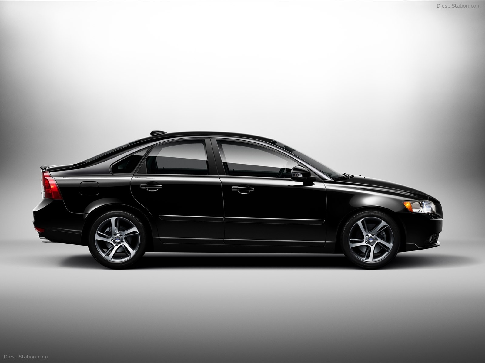 Volvo S40 2012