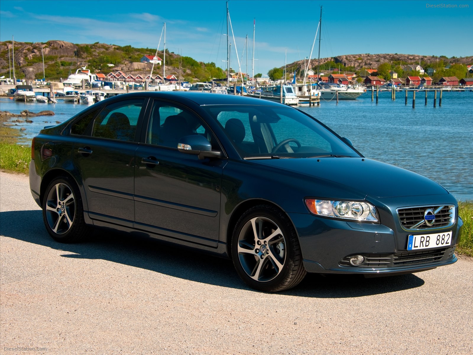 Volvo S40 2012