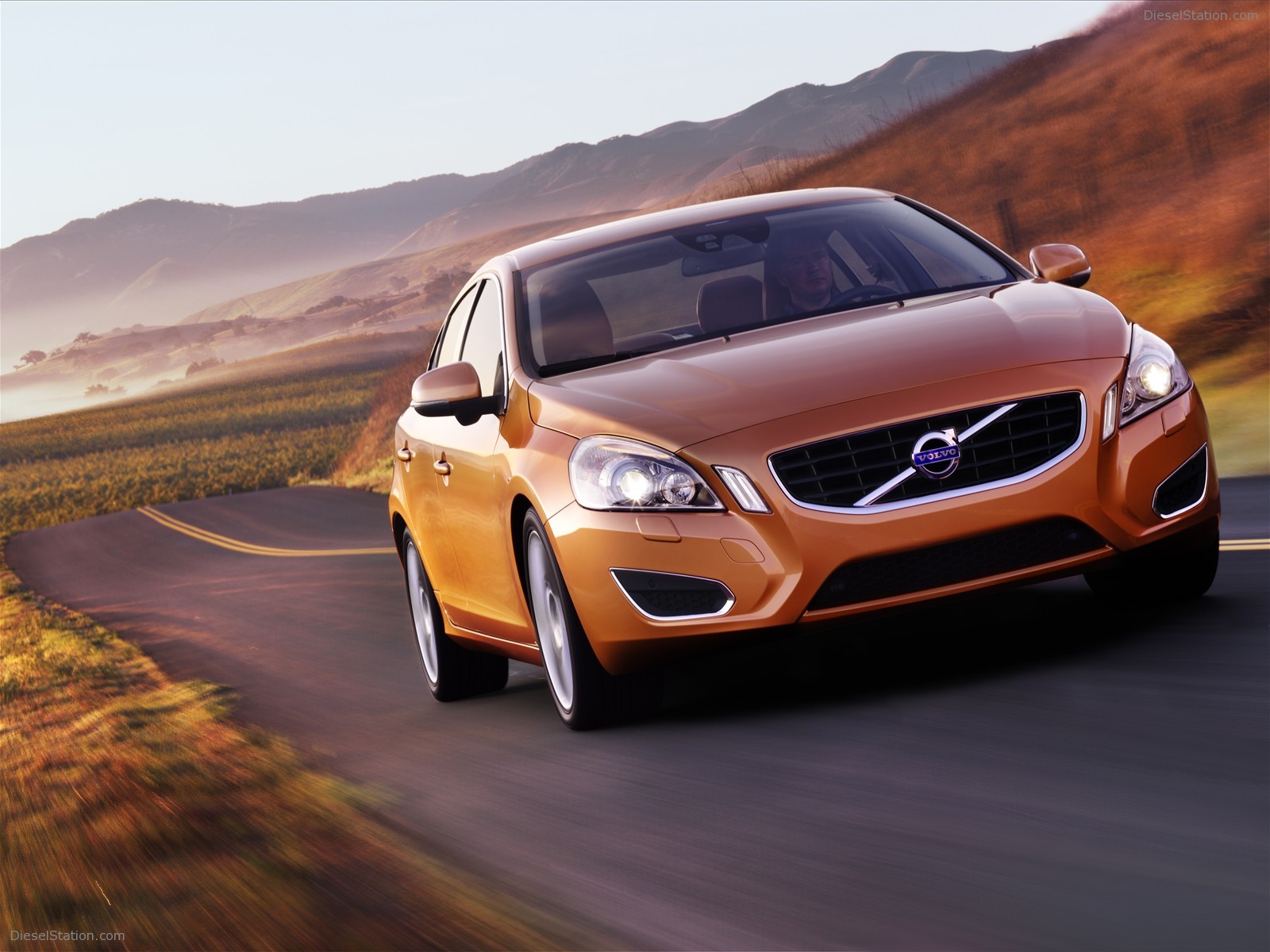 2011 Volvo S60 - Official Pictures
