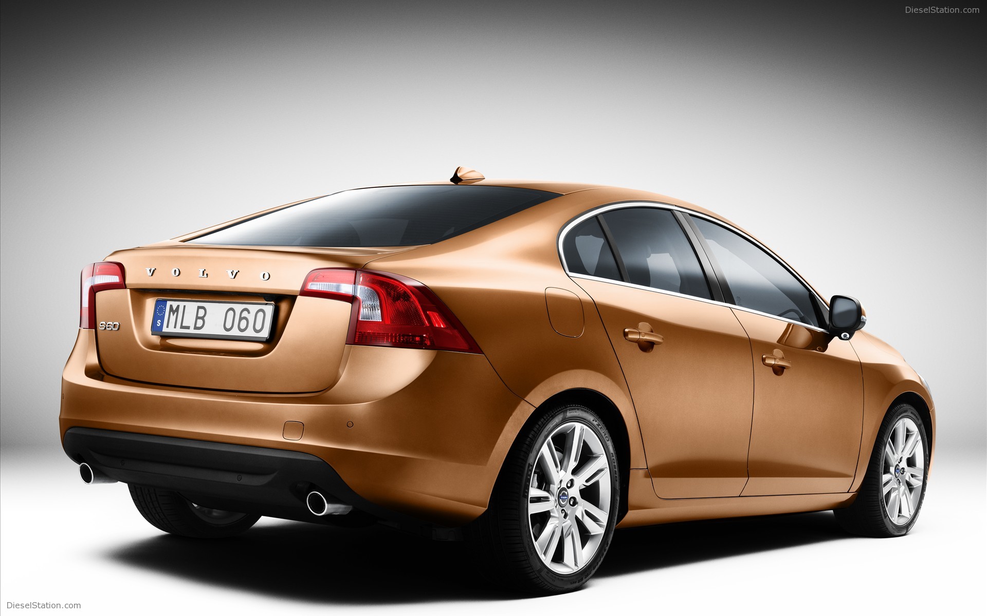 2011 Volvo S60 - Official Pictures