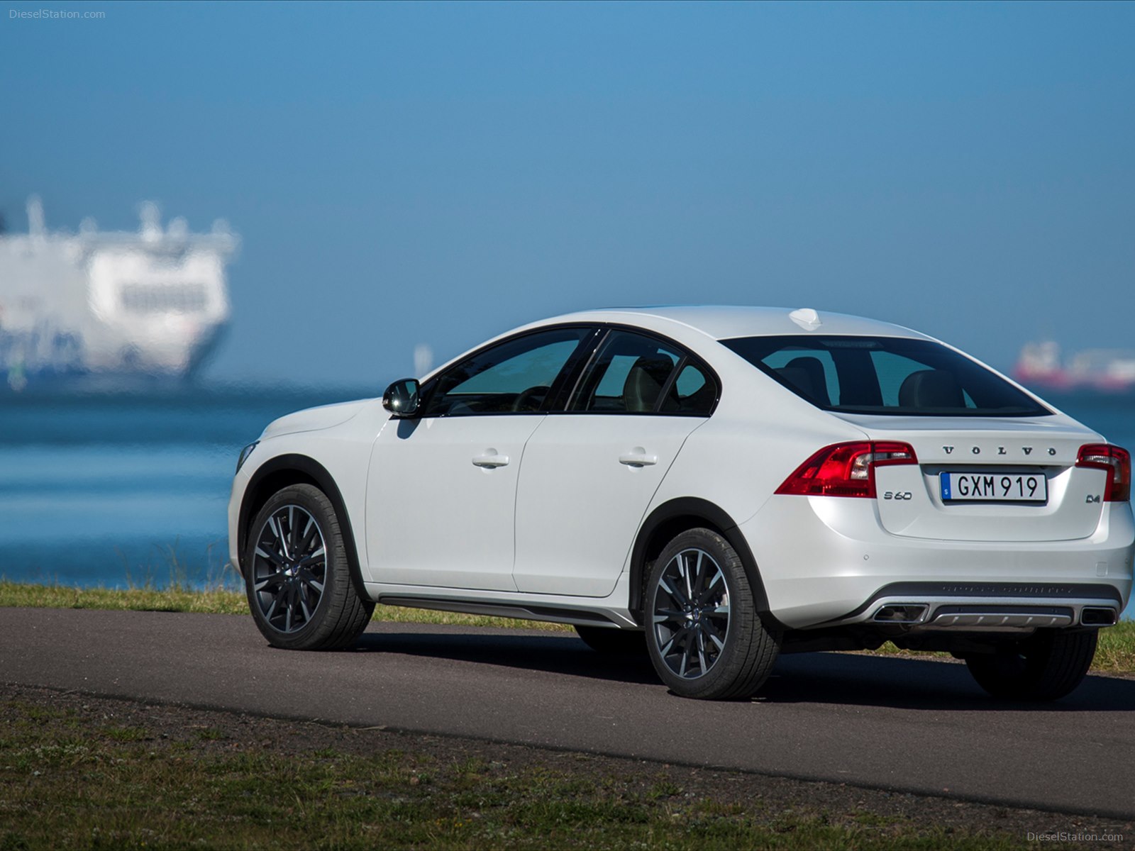 Volvo S60 Cross Country 2016