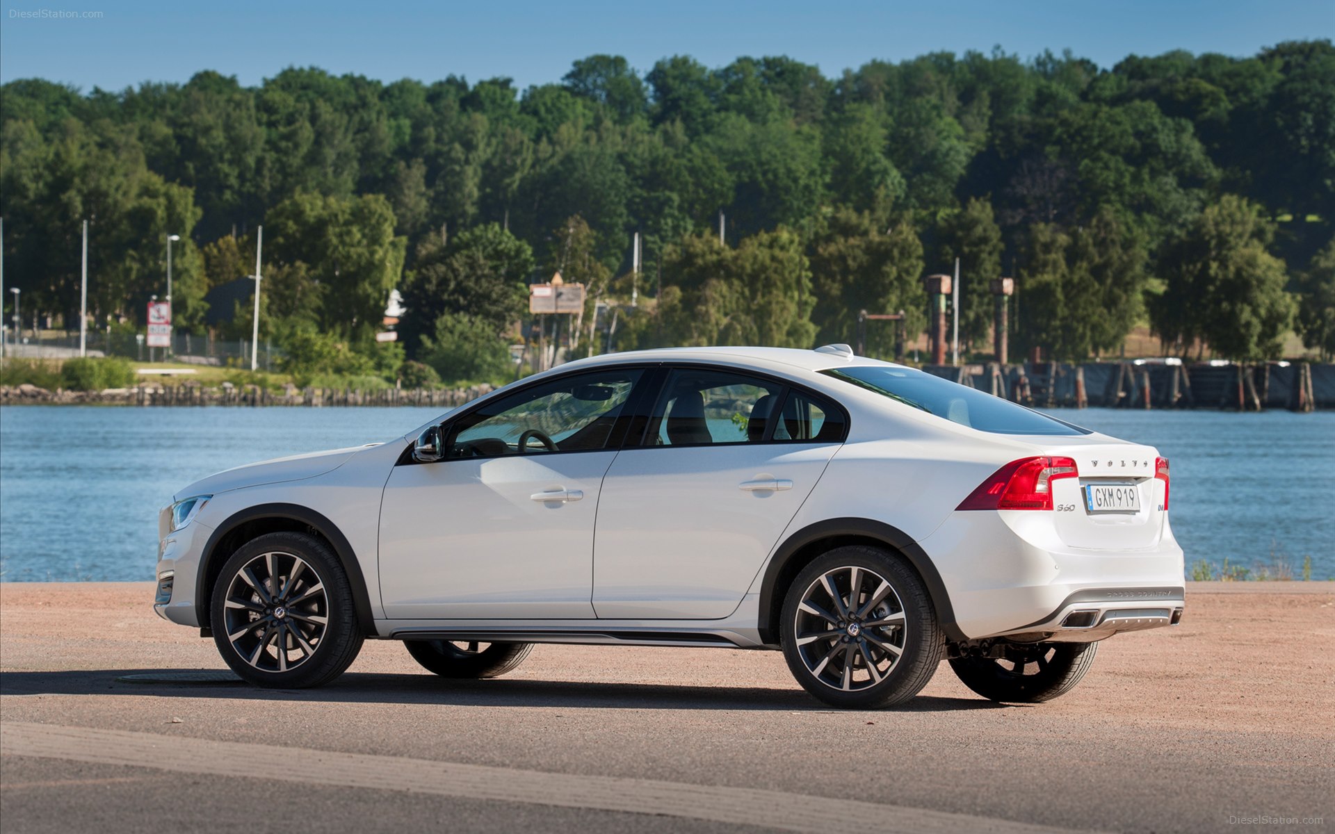 Volvo S60 Cross Country 2016