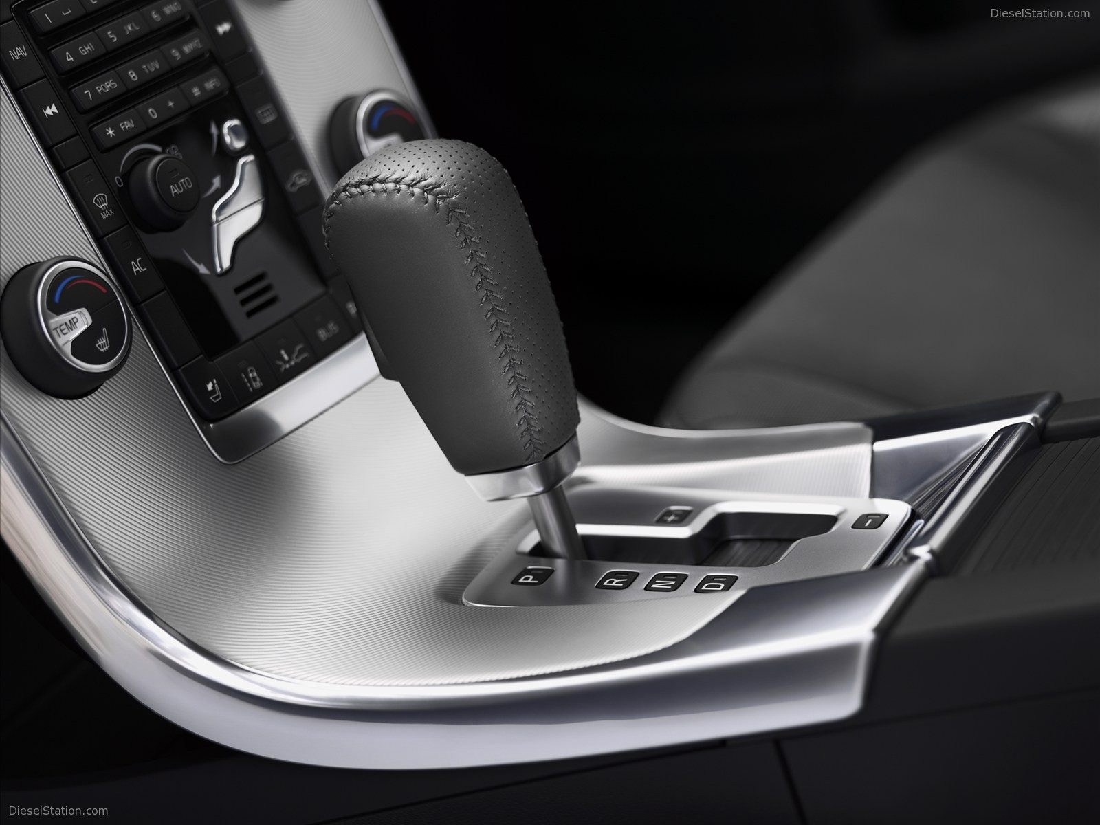 Volvo S60 R-Design 2011