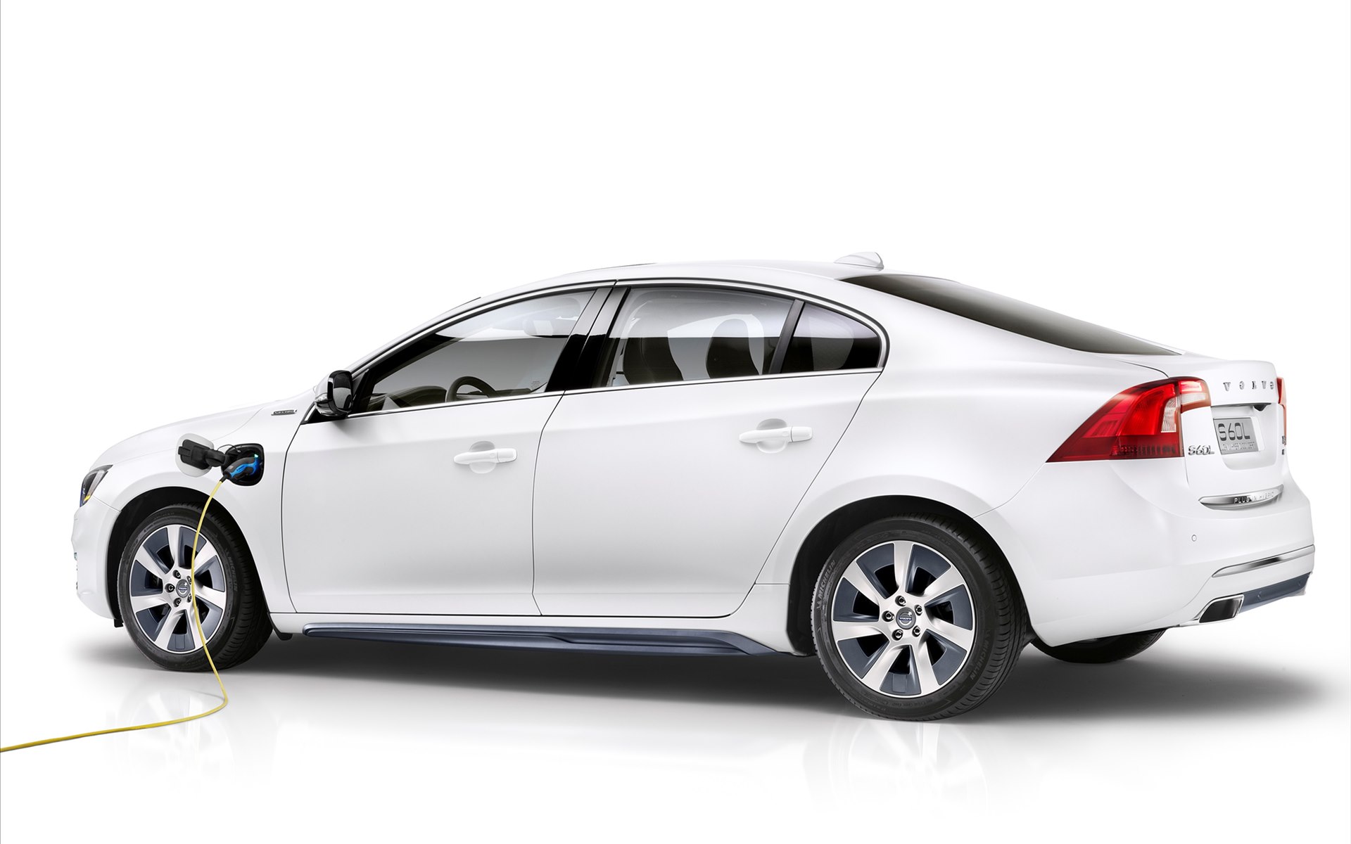 Volvo S60L PPHEV Concept 2014