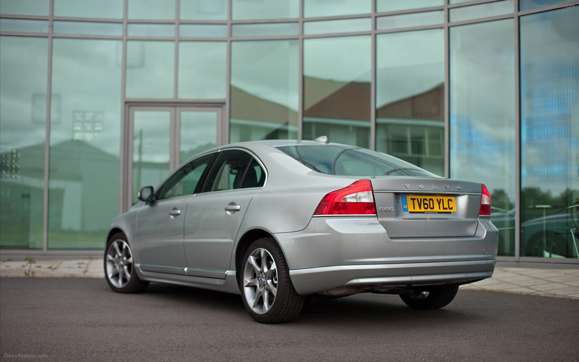 Volvo S80 2011